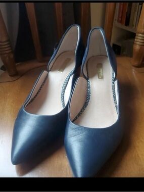 $130 Louise et Cie Johana Size 9M/40 Blue Leather Suede Pointed Toe Heels Chunky
